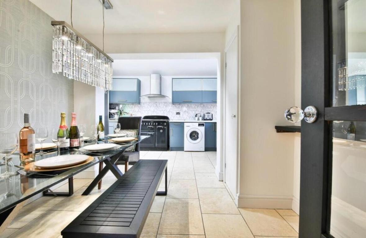 Royal Crescent View Apartment Bath Luaran gambar