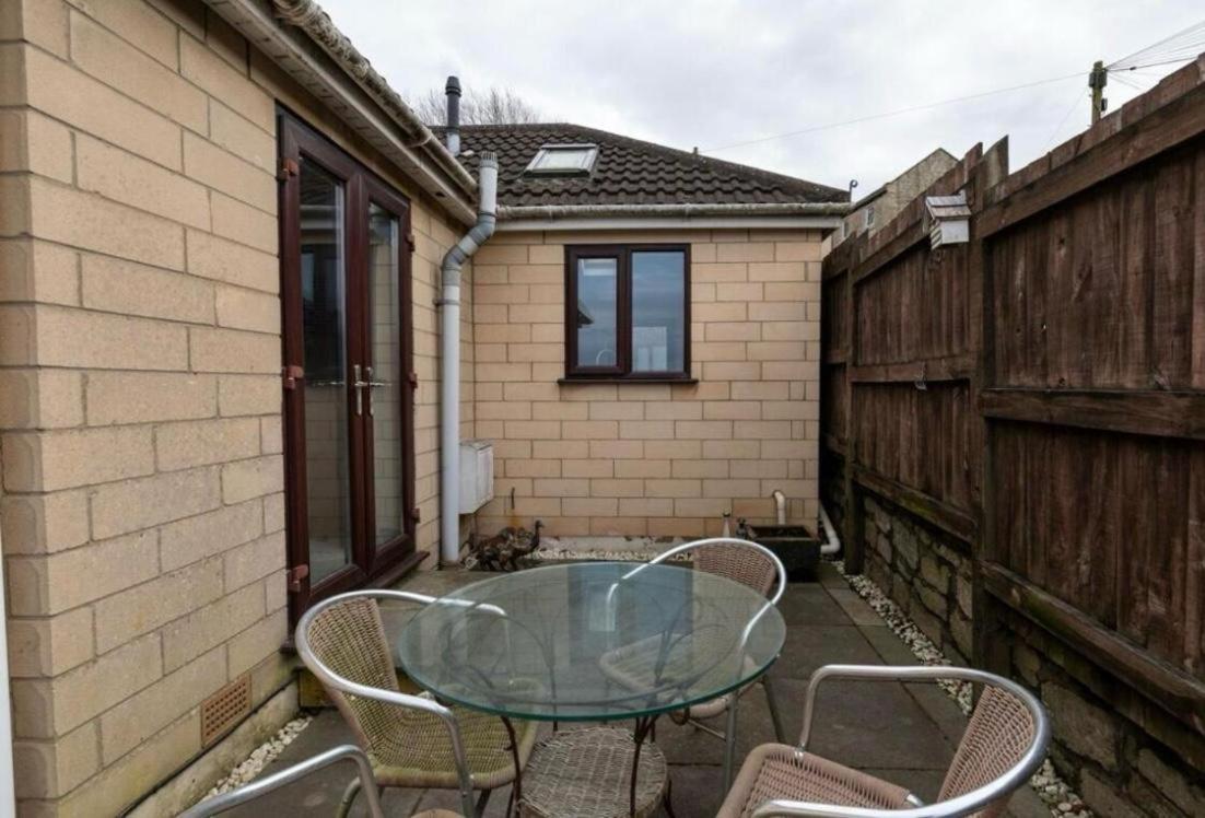 Royal Crescent View Apartment Bath Luaran gambar