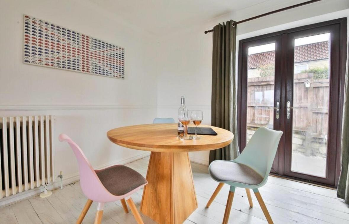Royal Crescent View Apartment Bath Luaran gambar