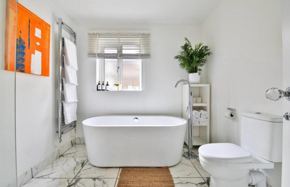 Royal Crescent View Apartment Bath Luaran gambar