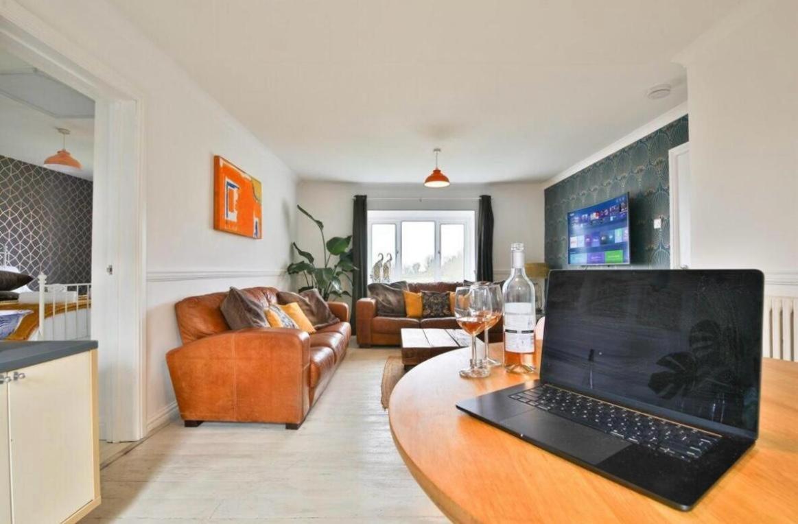 Royal Crescent View Apartment Bath Luaran gambar