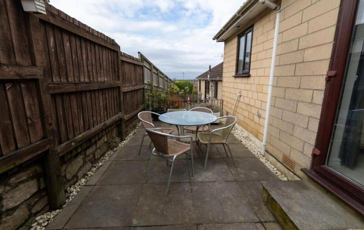 Royal Crescent View Apartment Bath Luaran gambar